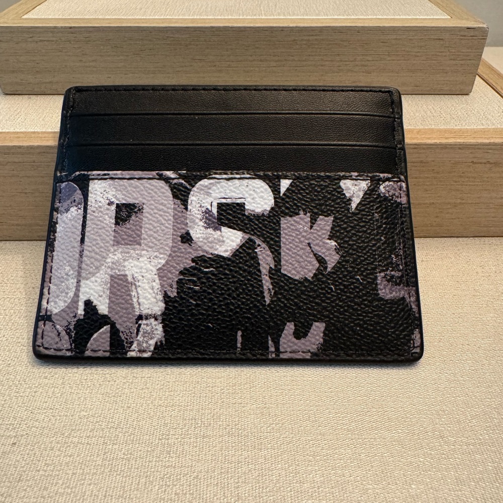 Michael Kors Card Holder, Limited Edition - Picture 2 of 2